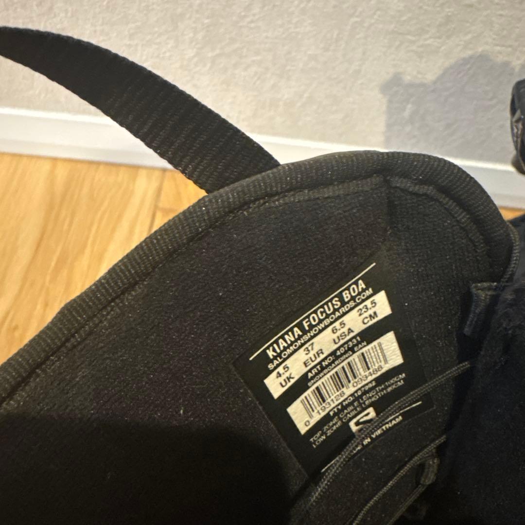 美品　SALOMON サロモン 23.5 女性用 スノーボードブーツ