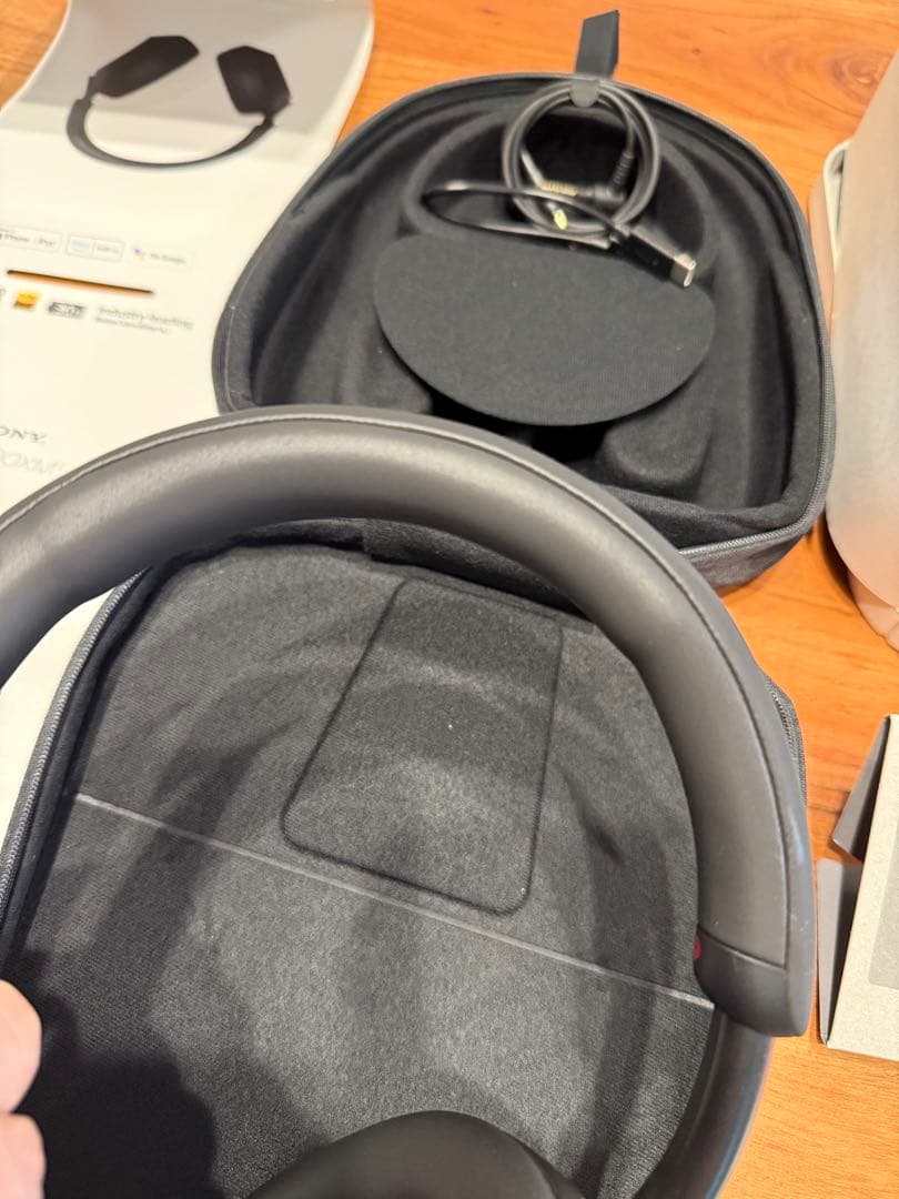 WH-1000XM5　保証期間中　欠品無し