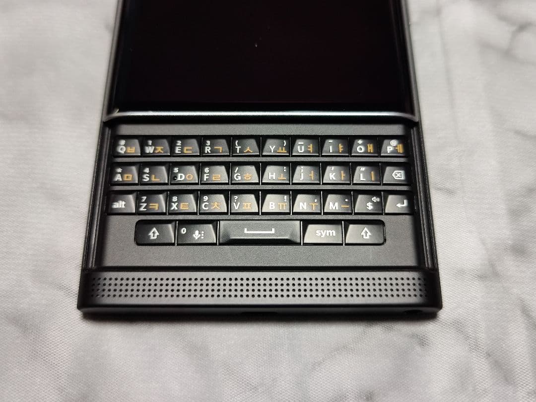 BlackBerry Priv (STV100-3) 韓国版