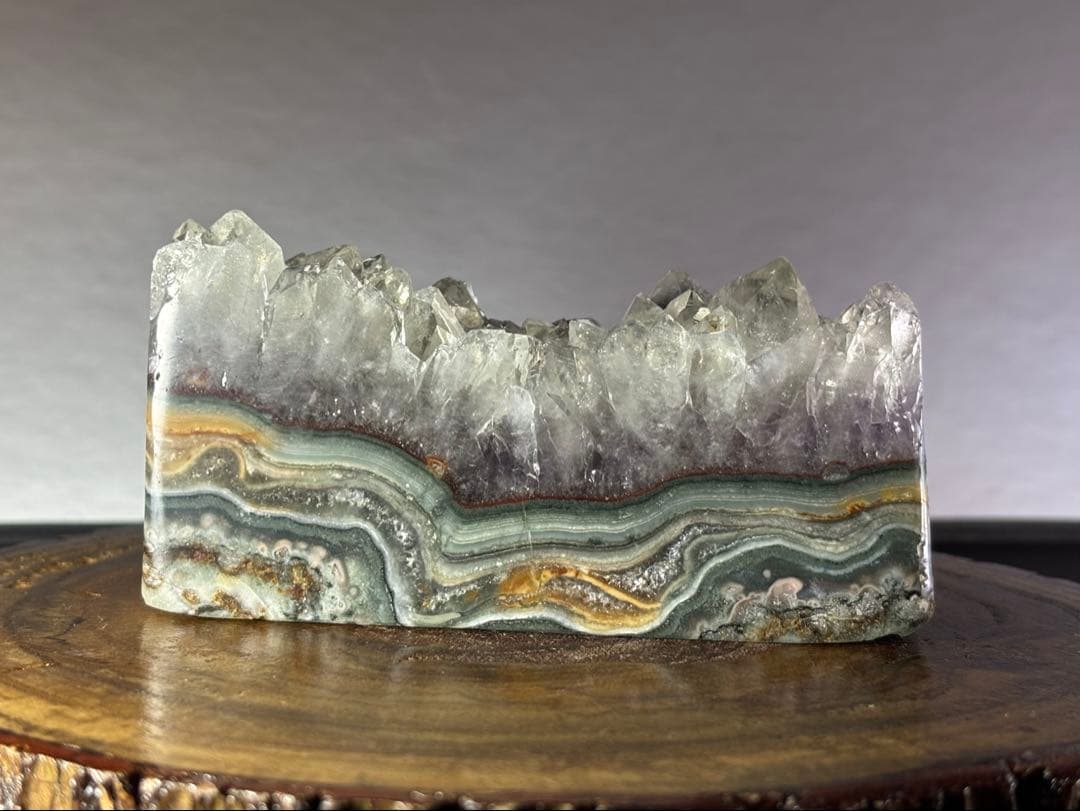 ウルグアイ産　天然非加熱　プラシオライト　グリーンアメジスト　244g