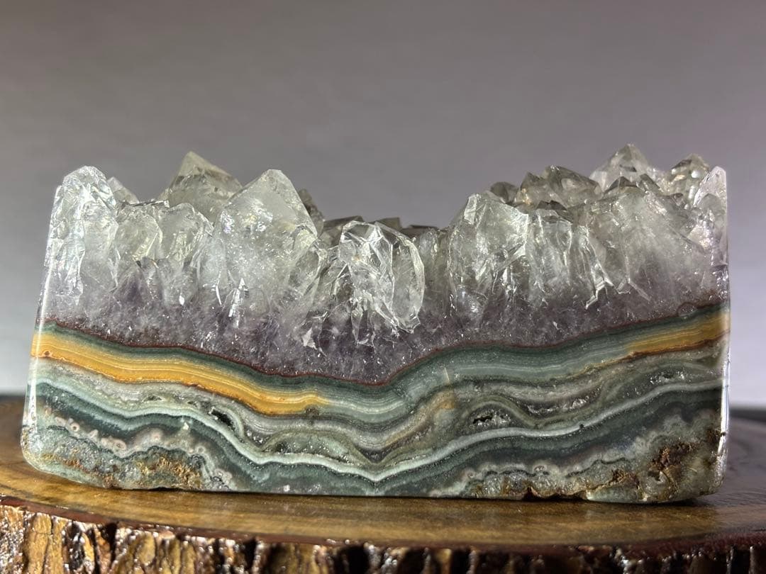 ウルグアイ産　天然非加熱　プラシオライト　グリーンアメジスト　244g