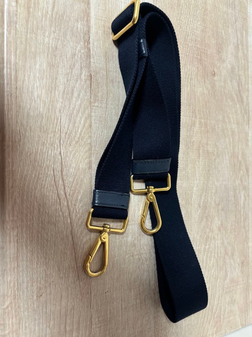 PRADA カナパ ネイビー