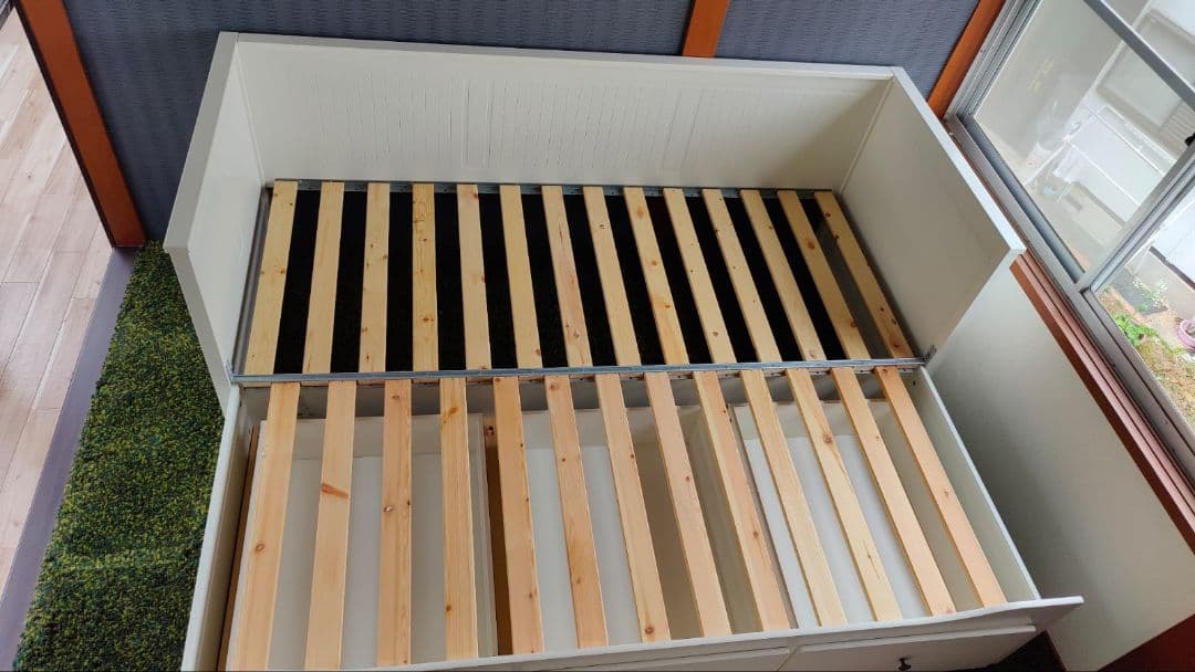 4月26日（午前）まで【配送不可、現地引取のみ】IKEA BRIMNES