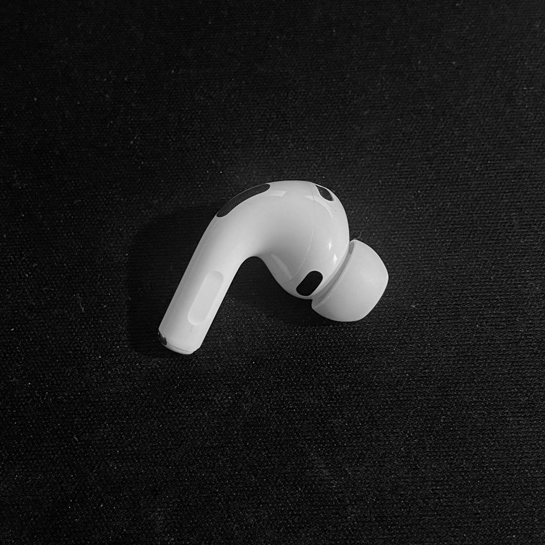 AirPods Pro 第3世代 ※右耳（R）のみ