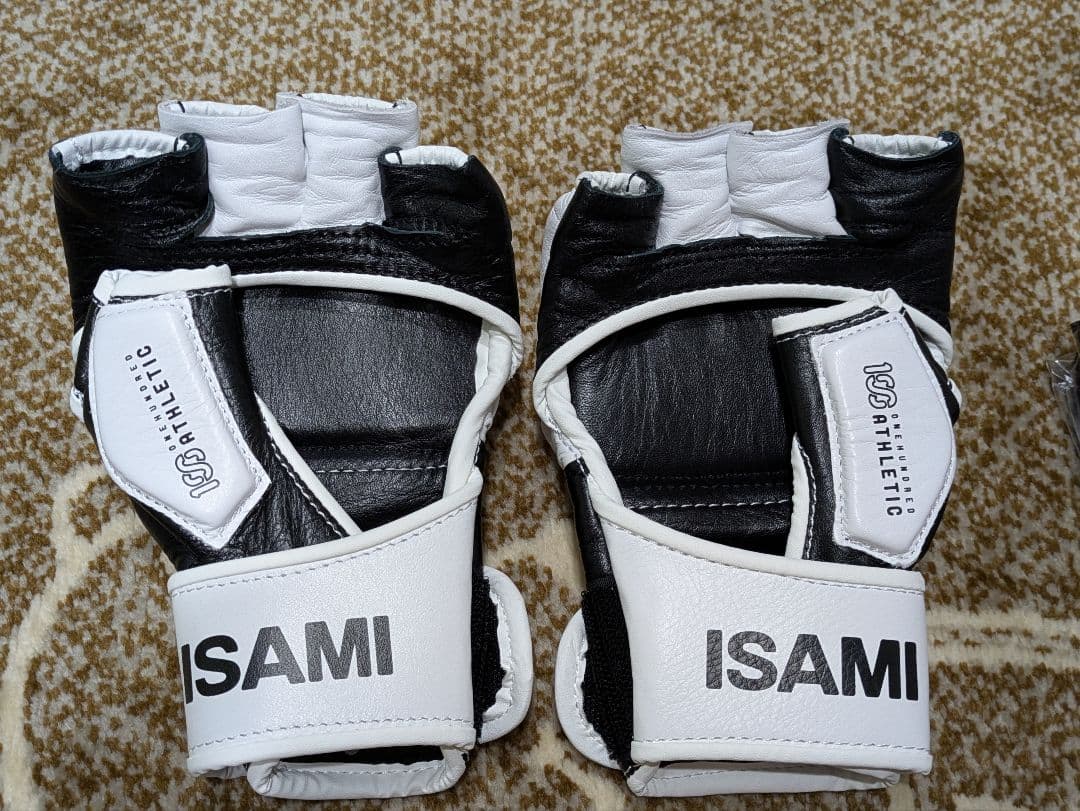 ★限定完売品★ISAMI×100Athletic 修斗オープンフィンガーグローブ