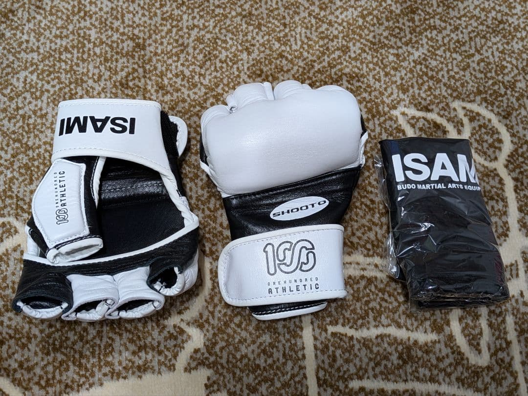 ★限定完売品★ISAMI×100Athletic 修斗オープンフィンガーグローブ