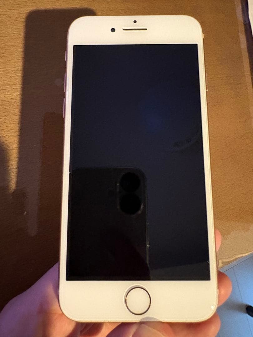 iPhone8 ゴールド 画面一部白飛び