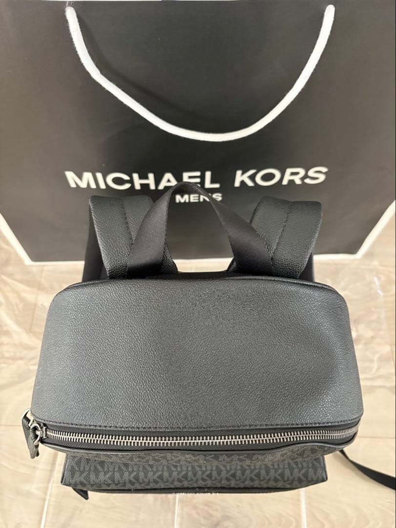 MICHAEL KORS COOPER ドーム バックパック -MKシグネチャー