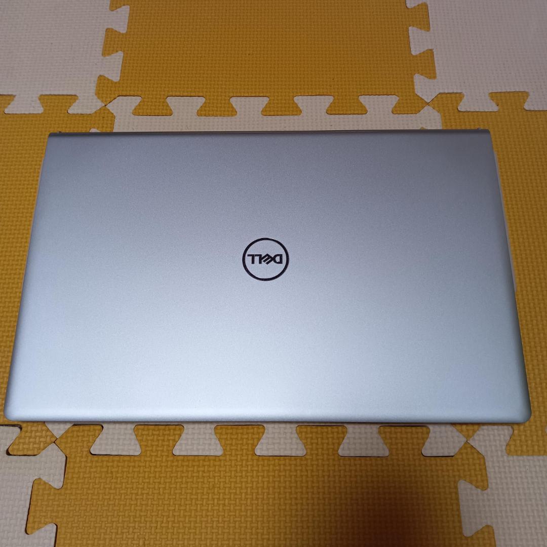 美品Inspiron 15 3511 i5 24GB SSD256G