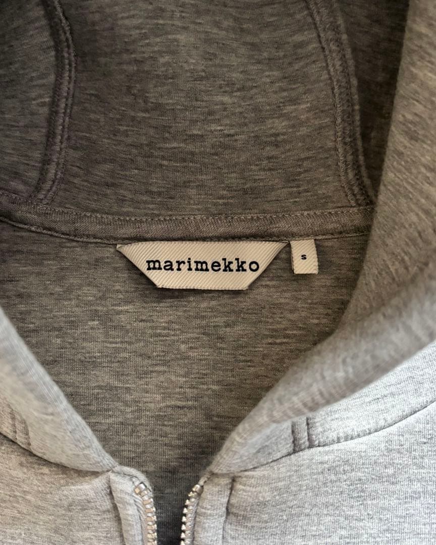 Marimekko AAJU UNIKKO PLACEMENT パーカー