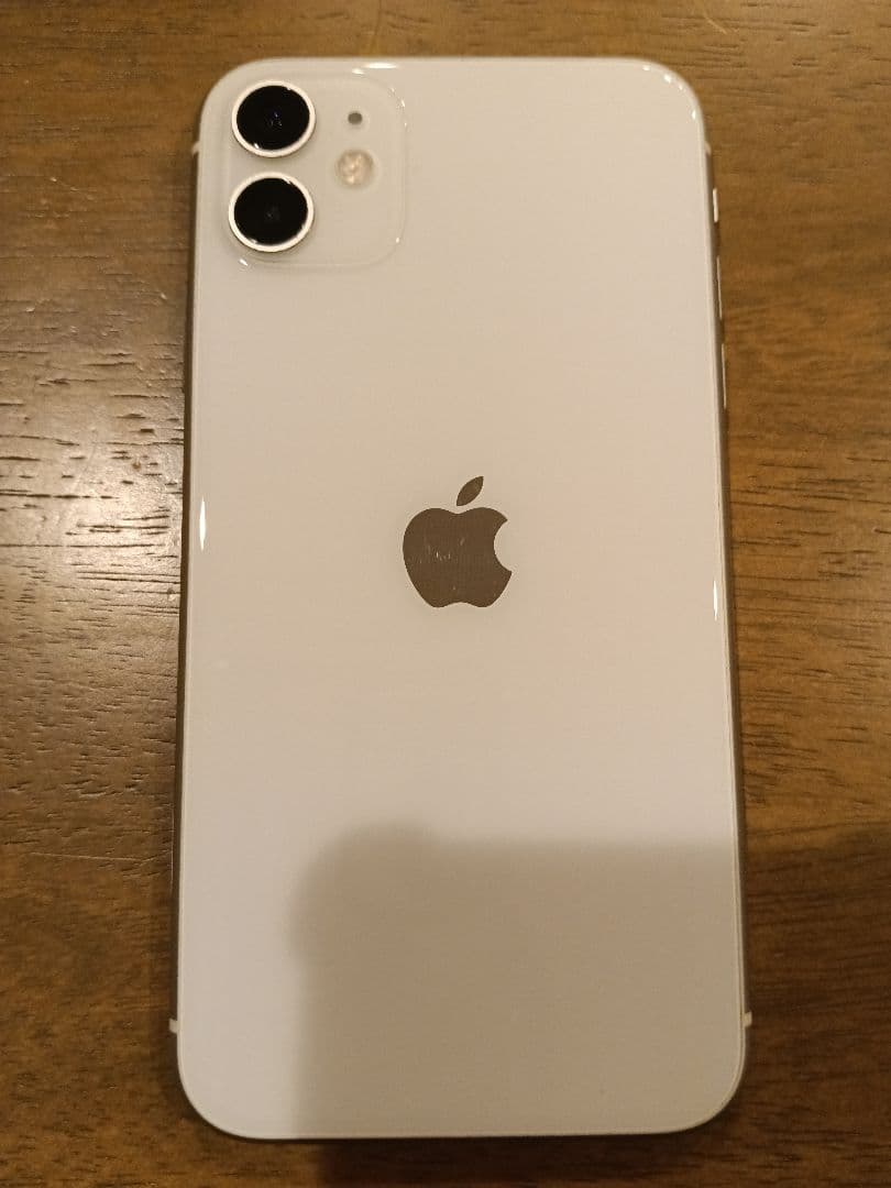 Apple iPhone 11 ホワイト 本体64G