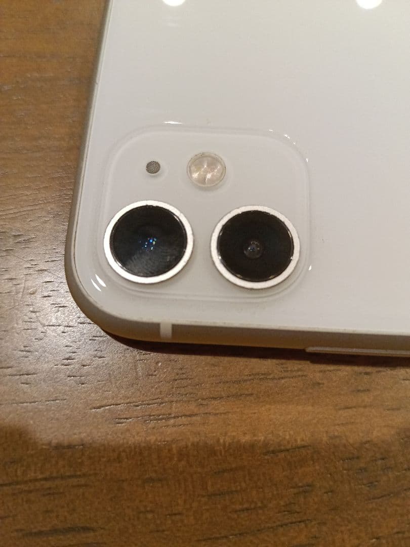 Apple iPhone 11 ホワイト 本体64G