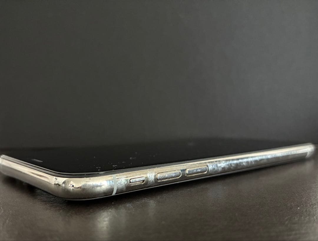 Apple iPhone Xs 256GB シルバー　箱なし