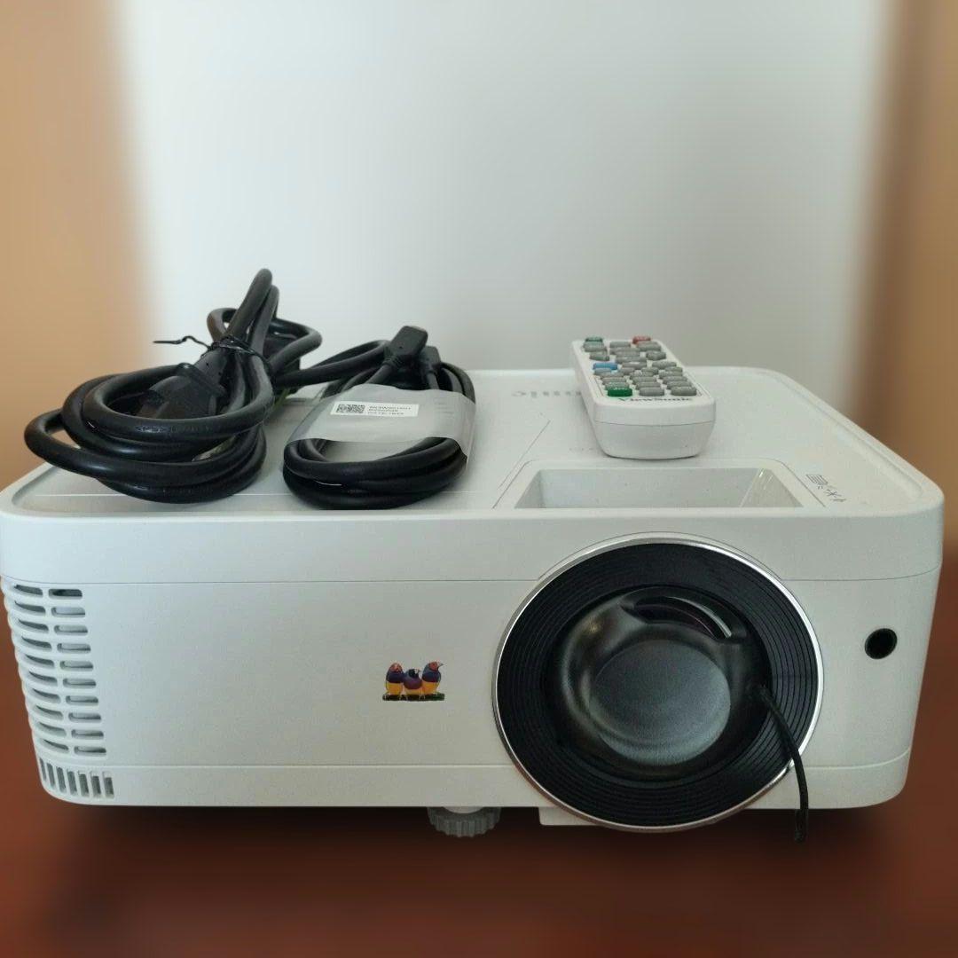 ビューソニック プロジェクター　PX706HD viewsonic