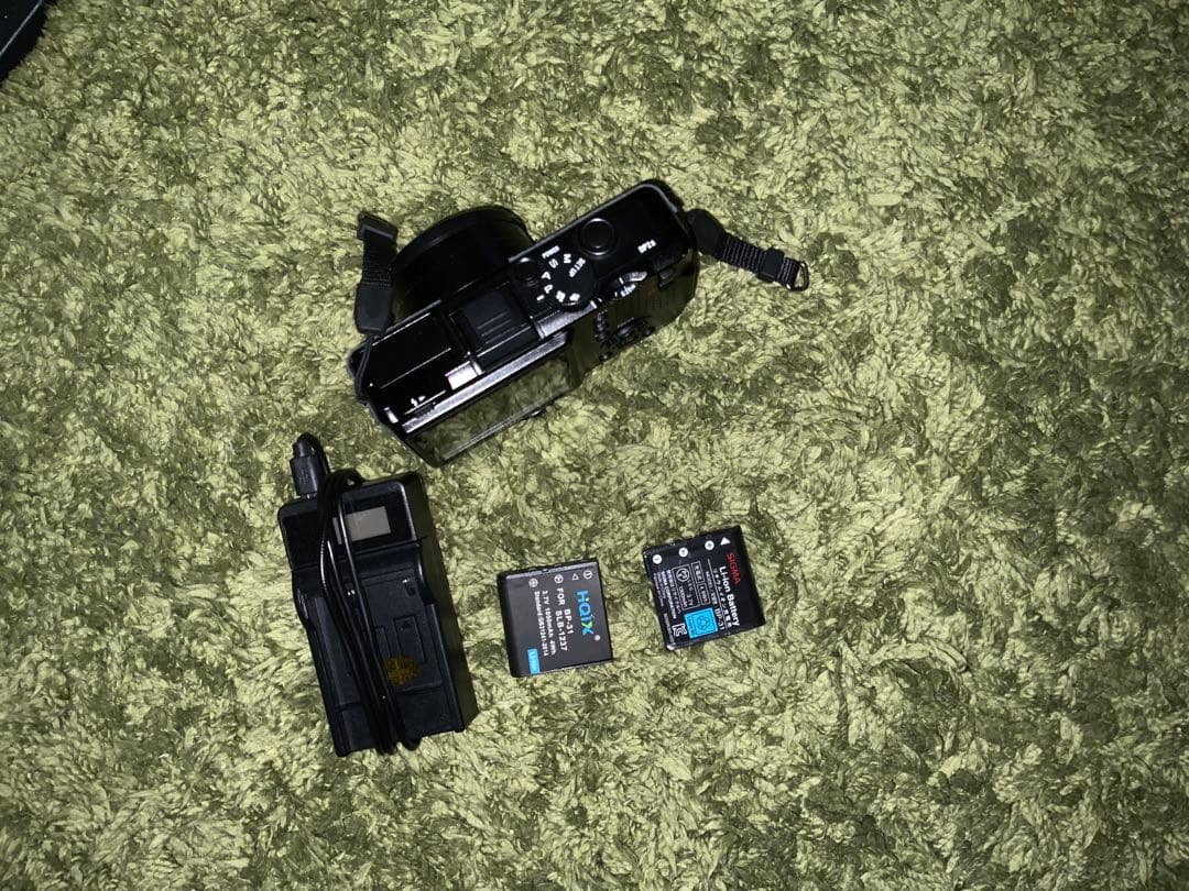 【希少美品】SIGMA DP2s（APS-Cセンサーの最強高級コンデジ）