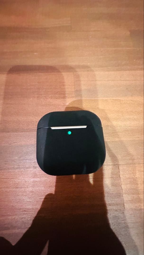 Apple airpods4 ノイズキャンセリングモデル　保証期間2026年6月