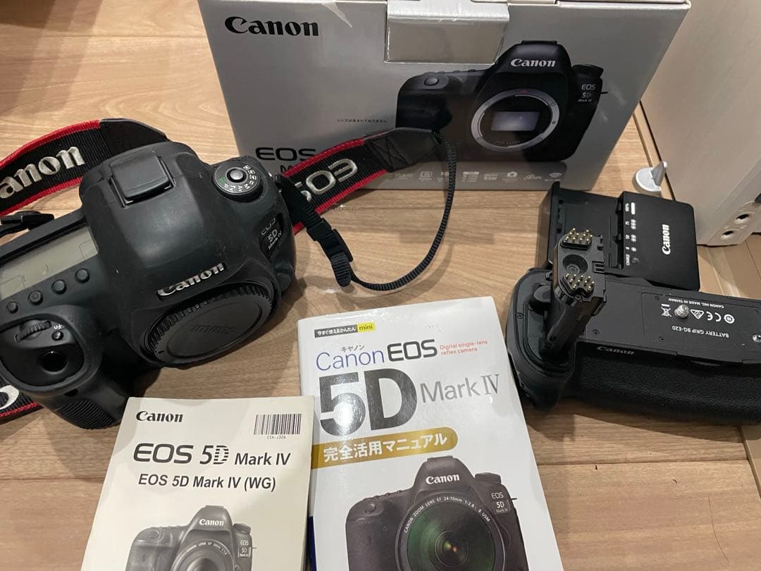 EOS 5D MARK4(WG) ボディ　Canon 一眼レフ　ワンオーナー