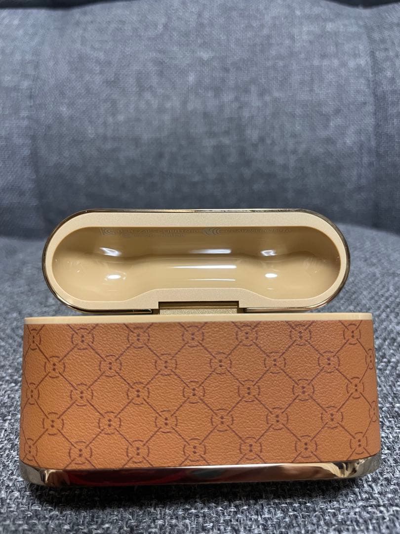 BUTTONS CLIP イヤーカフ ワイヤレスイヤホン