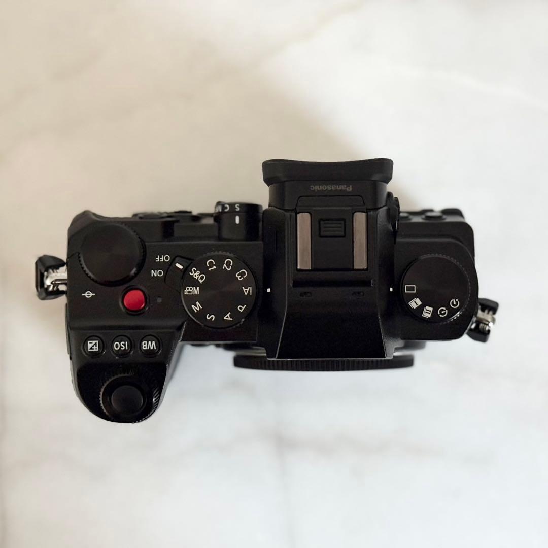 Panasonic LUMIX S5 ボディ フルサイズミラーレス 付属品完備