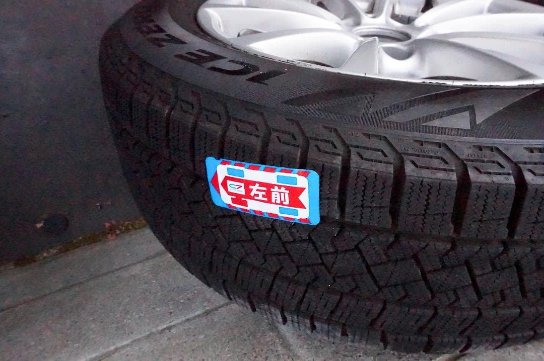  3シリーズ F30,F31 スタッドレスタイヤ　走行距離少