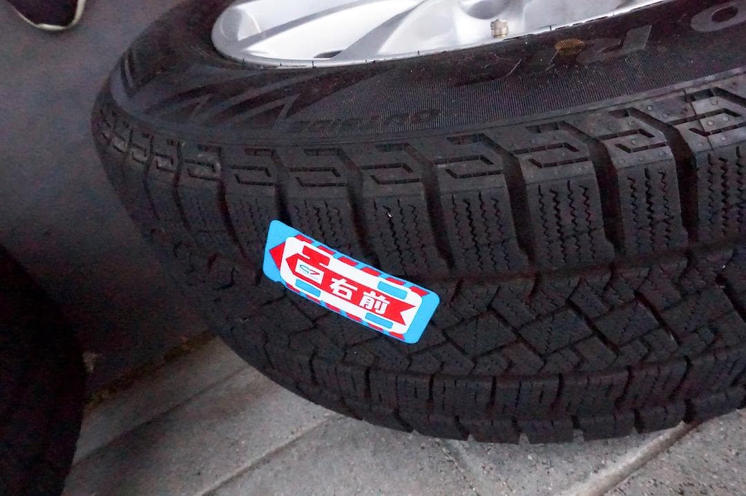  3シリーズ F30,F31 スタッドレスタイヤ　走行距離少