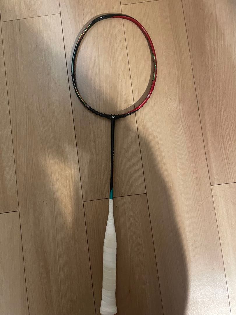 バドミントンラケット