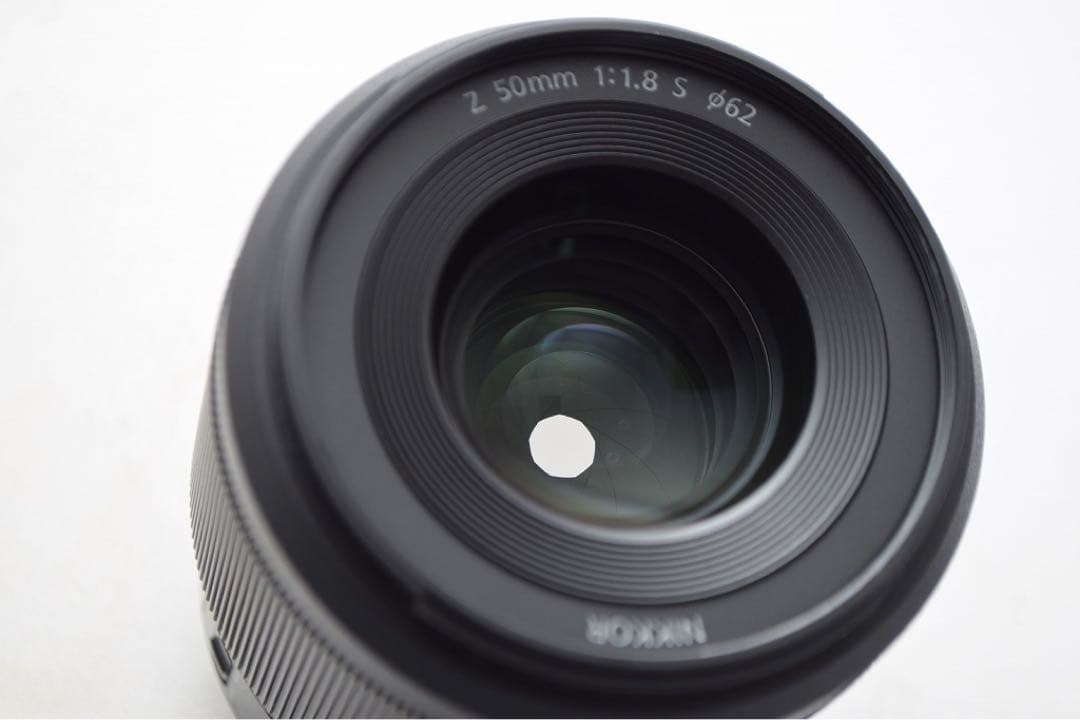 Nikon ニコン NIKKOR Z 50mm F1.8 S レンズフード付