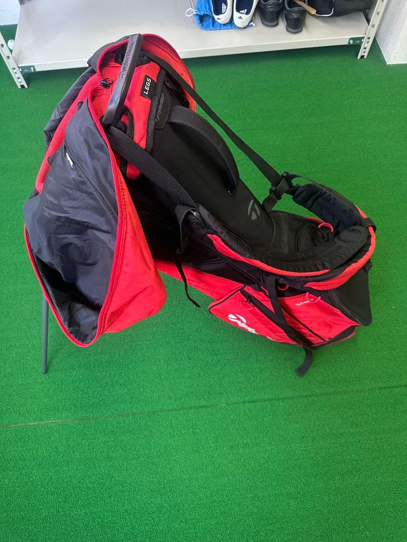 TaylorMade キャディバック