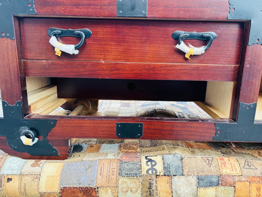M28★車箪笥★レトロ 民芸家具 収納家具 からくり車タンス 箪笥隠し引き付き