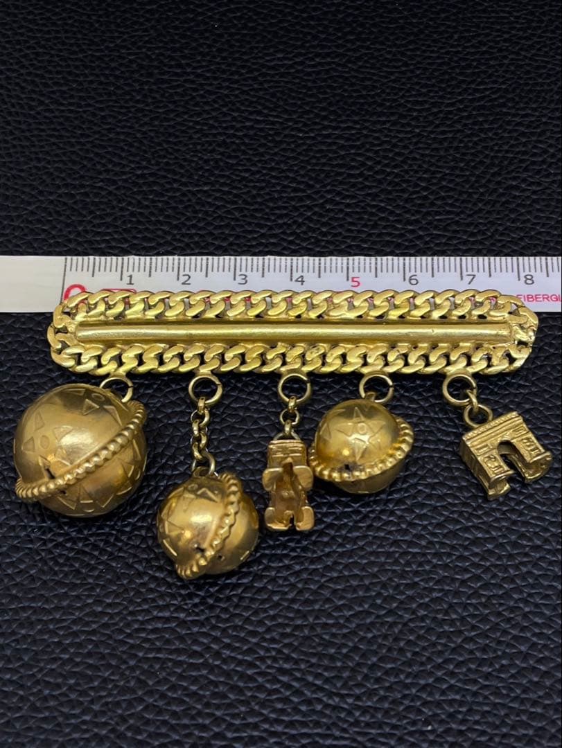 【希少】CELINE ヴィンテージブローチ　凱旋門　スターボール