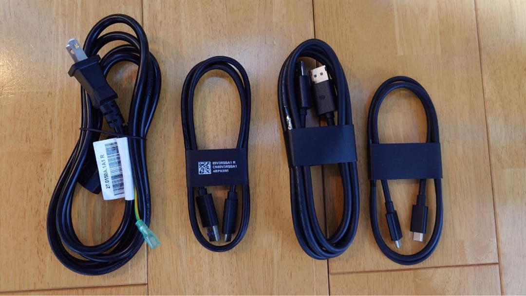 DELL 27インチ4Kモニター U2725QE