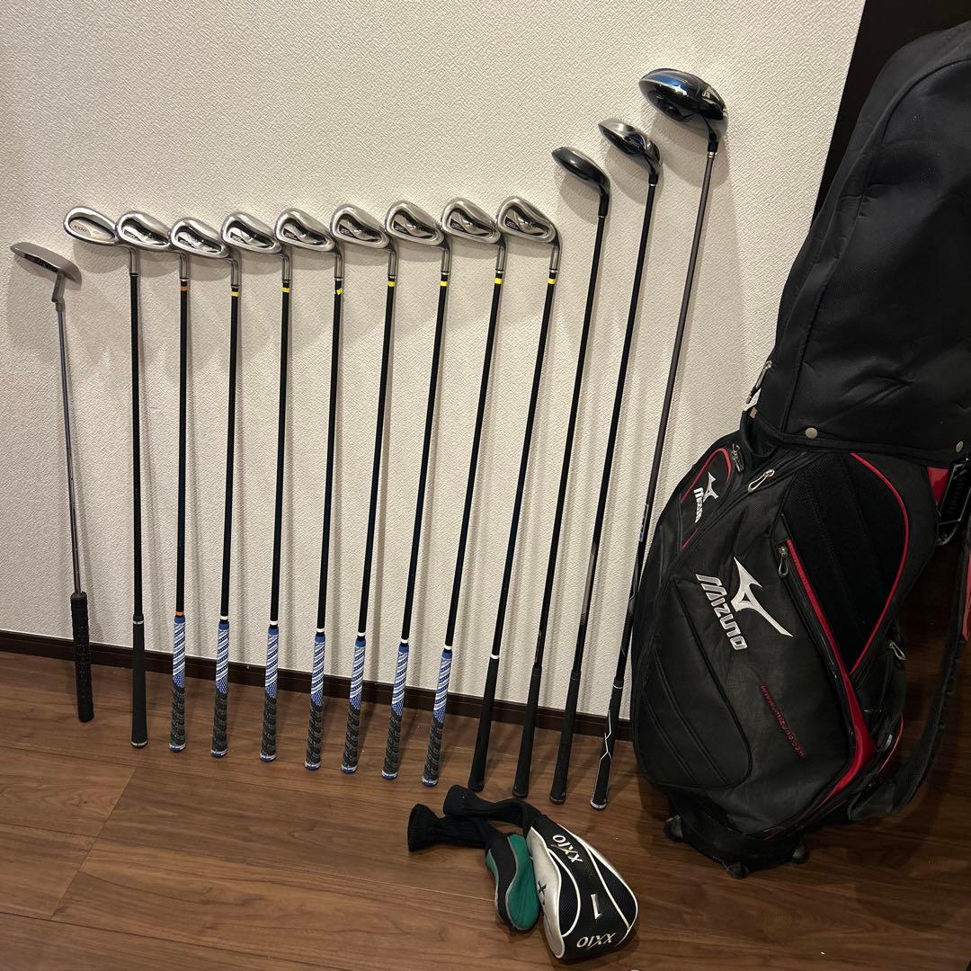 ゼクシオ4 メンズ R 13本　右利き　ゴルフクラブセット