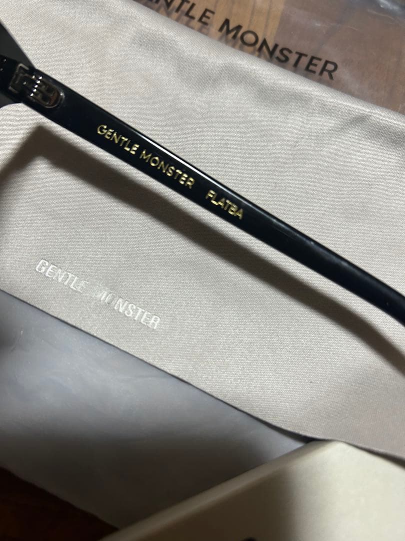 GENTLE MONSTER サングラス Ma Mars 01