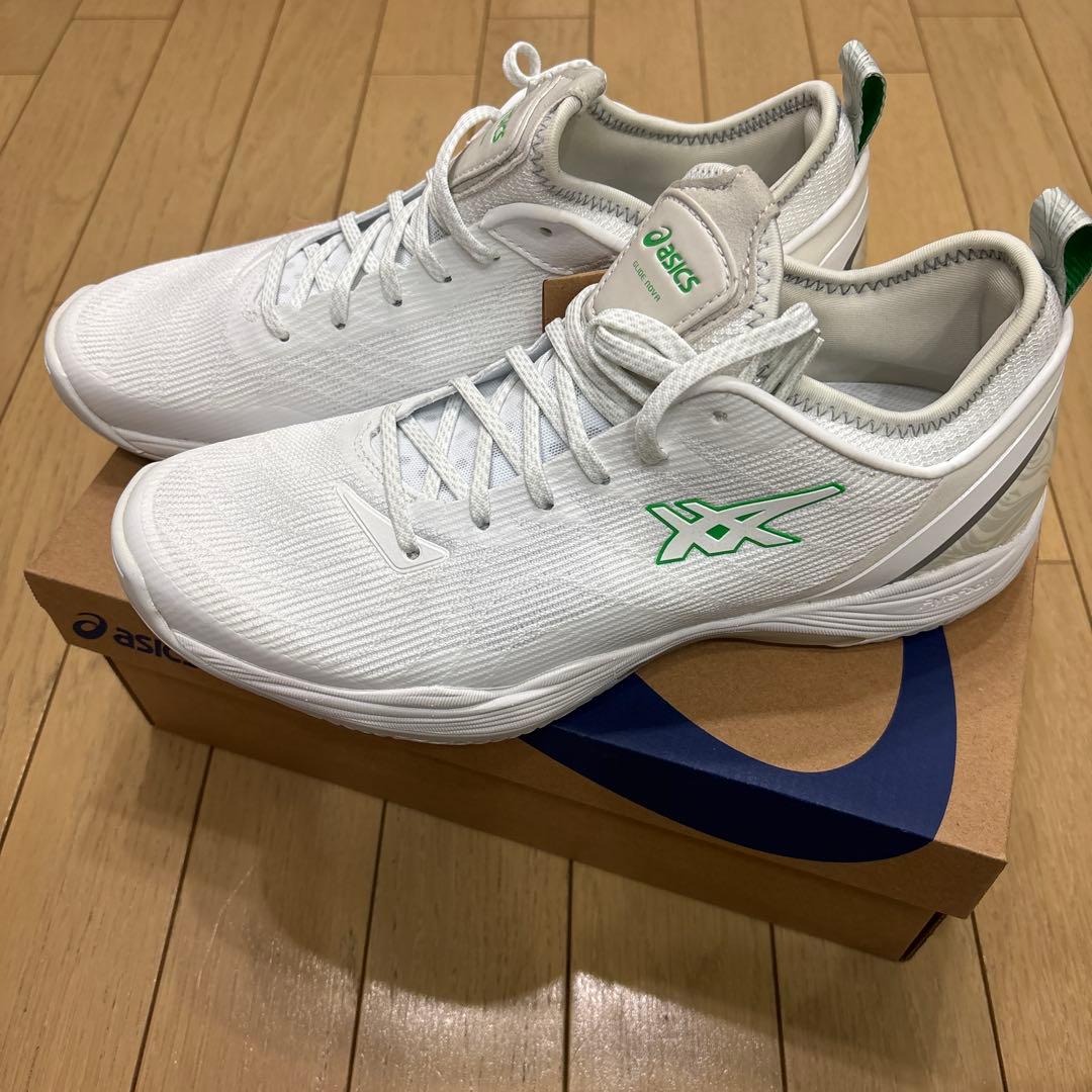 新品未使用　asics グライドノヴァ FF2 25.5センチ