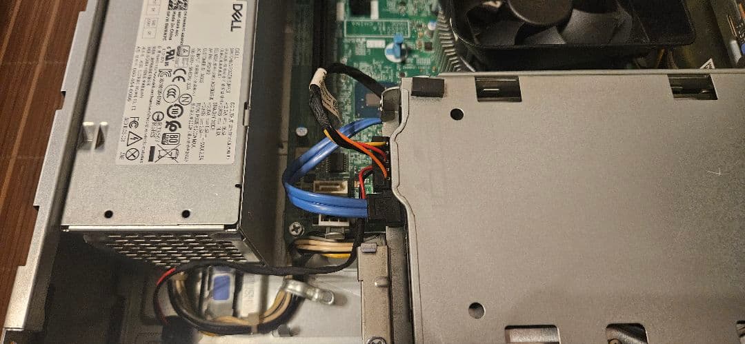 Windowsデスクトップ dell vostro 3471 i5-9400