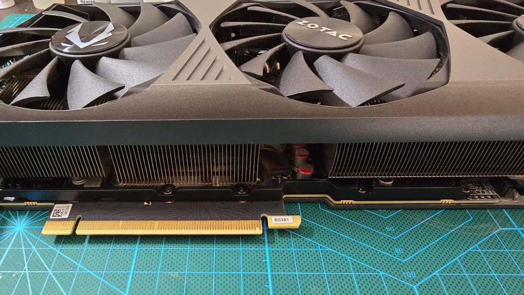 グラフィックボード・グラボ・ビデオカード ZOTAC GeForce RTX 3080 AMP HOLO 10GB