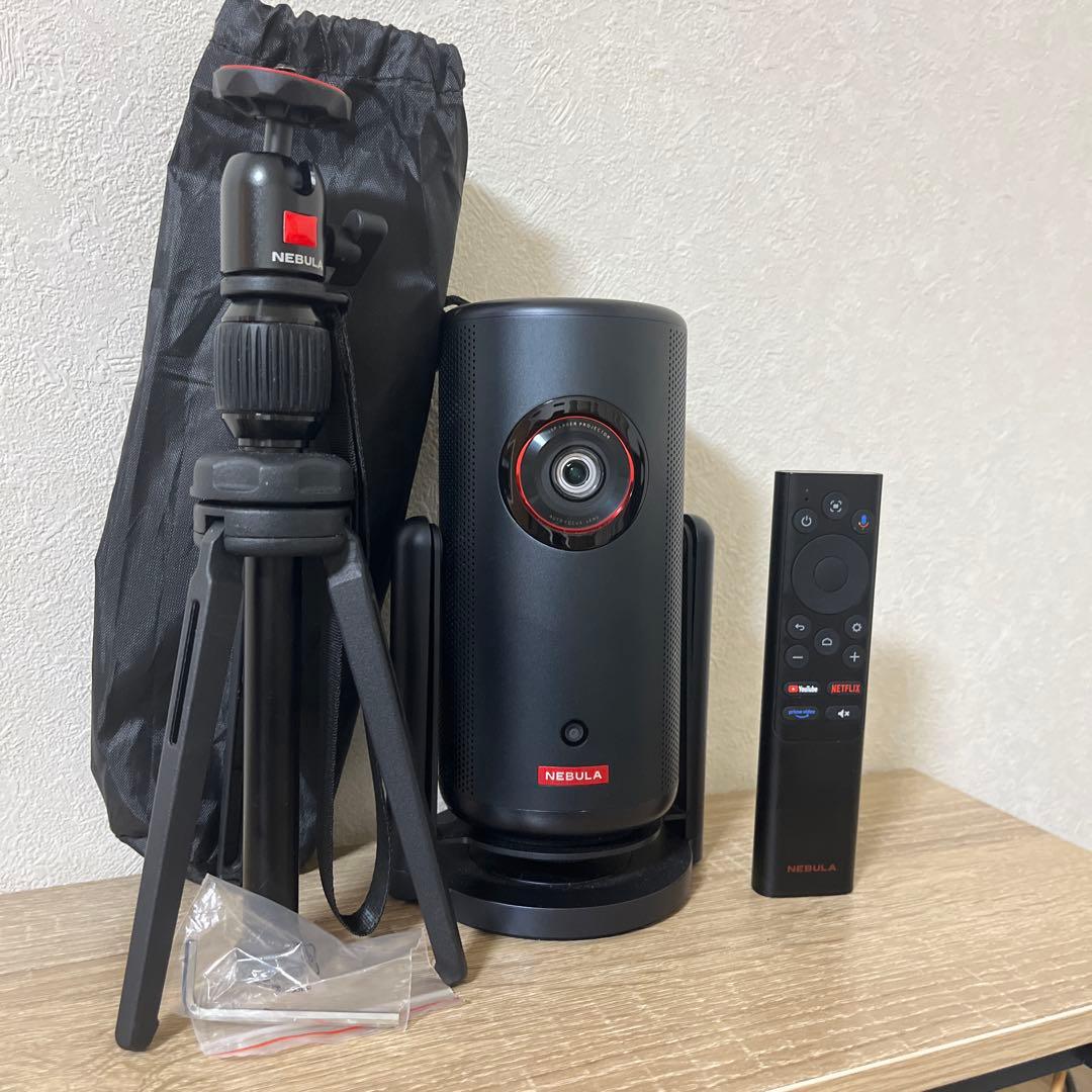 Nebula Capsule 3 Laser プロジェクター　スタンドセットあり