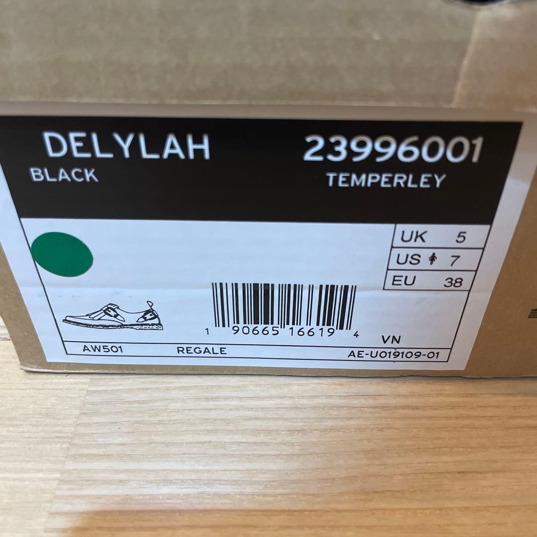 新品★Dr. Martens 24.5㎝　uk6 DELYLAH ローファー