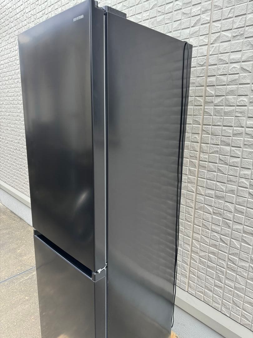 奈良発 2024年製 274L スリム大容量 2ドア アイリスオーヤマ 冷蔵庫