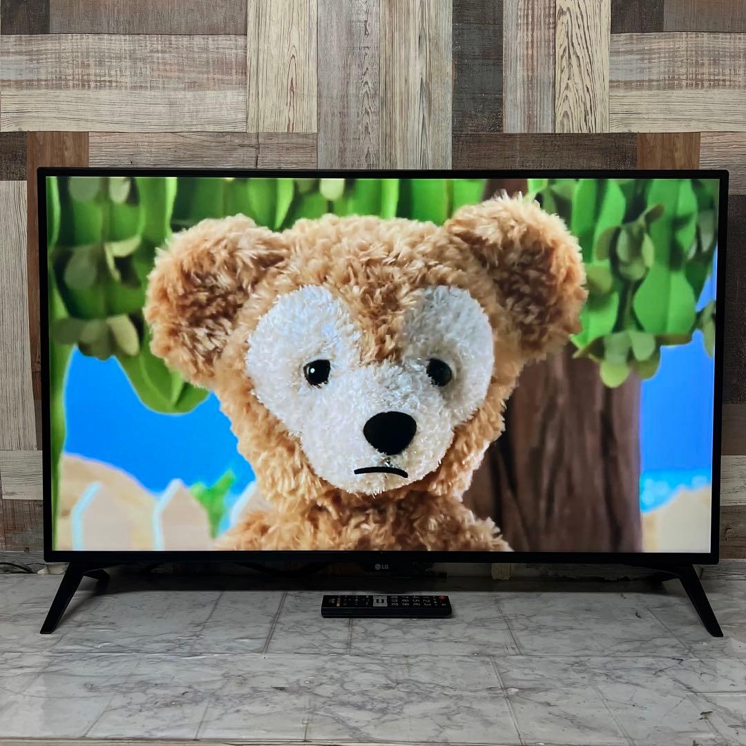 即日受渡❣️全国送料込3年前購入LG 43型4画面表示4K液晶モニターゲームモード