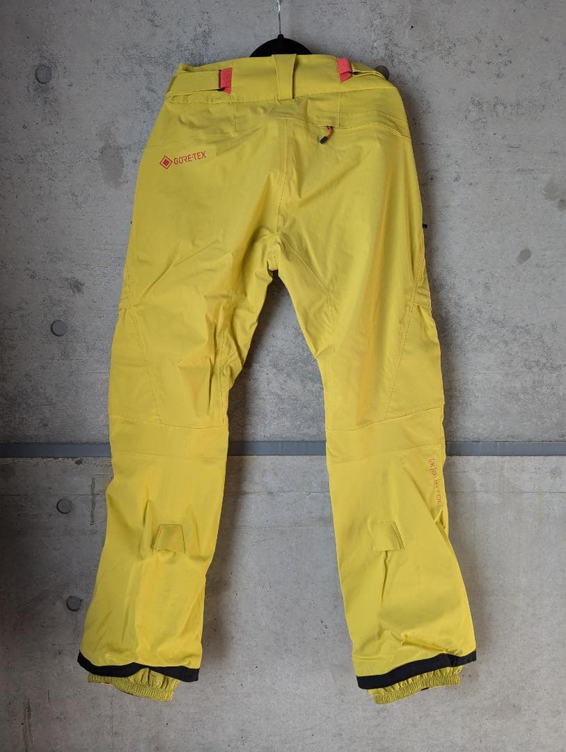 ウニコ様　美品　Ｍ　バートン　ＡＫ　ゴアテックス　ウェア　セット