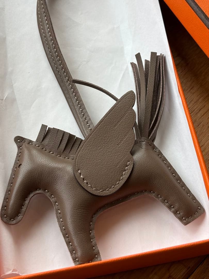 エルメス　HERMES エトゥープ ロデオ