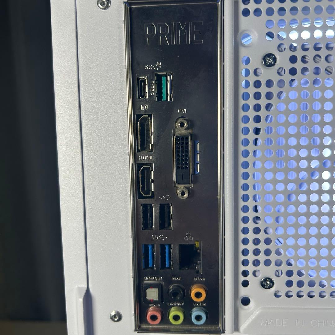 超高性能 白 ゲーミングPC RTX3070 Windows11 ワイルズ快適