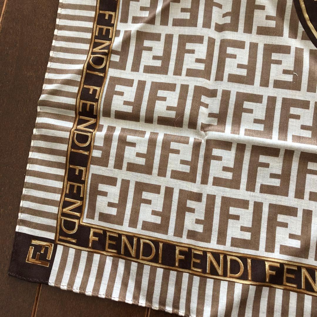 未使用　FENDI ハンカチ2枚セット　ズッカ　総柄　フェンディ