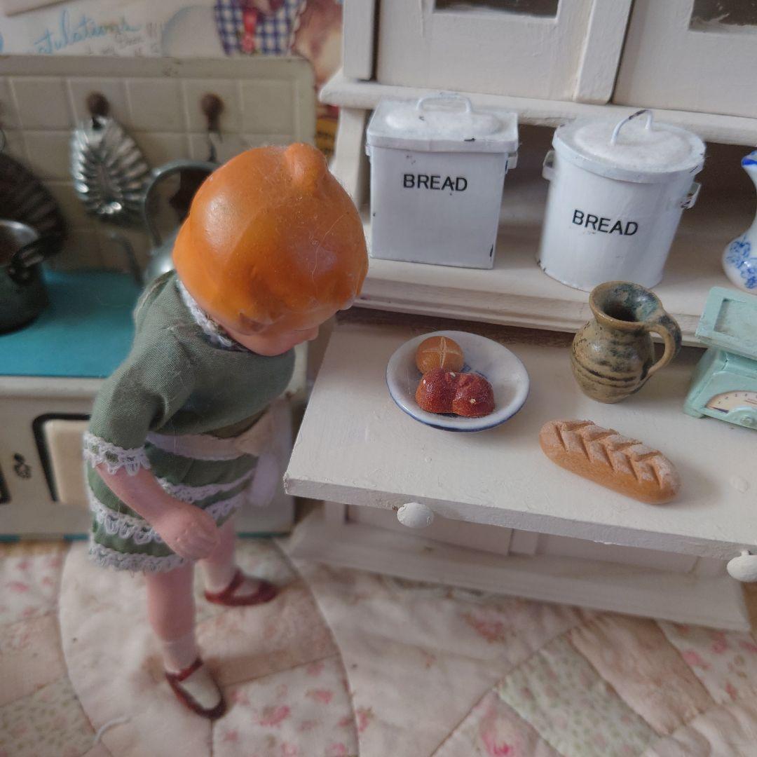 ヴィンテージ、ドールハウスキャビネット