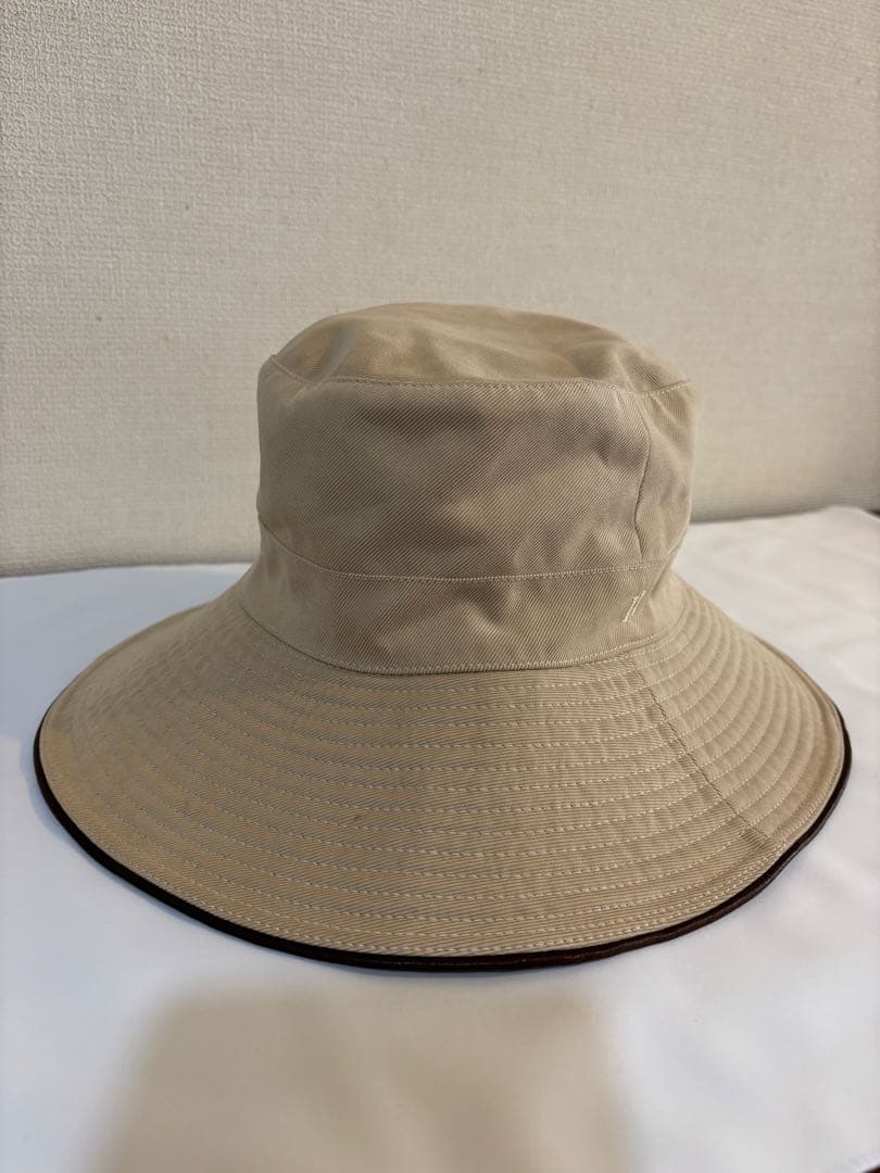 エルメス　フランス製　ベージュ バケットハット