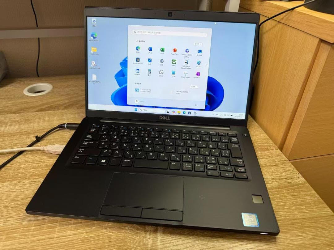 Dell Latitude 7390 第八世代 i7 16G Office付き