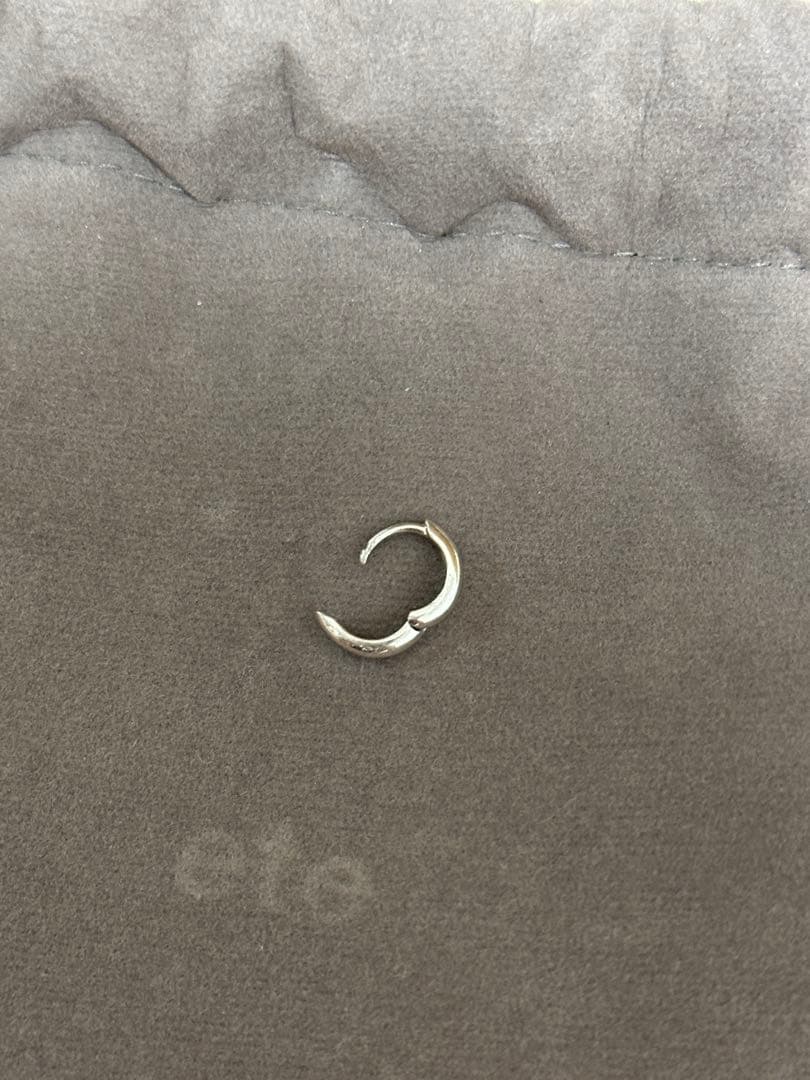 ete ete bijoux ピアス プラチナ 片耳のみ