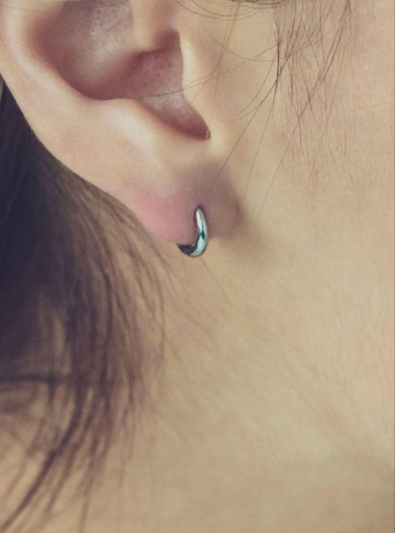 ete ete bijoux ピアス プラチナ 片耳のみ