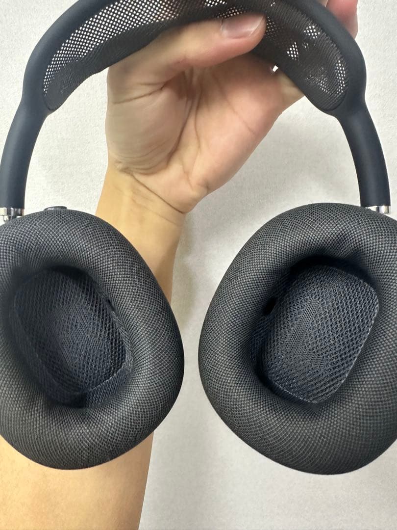 Airpods max 第一世代